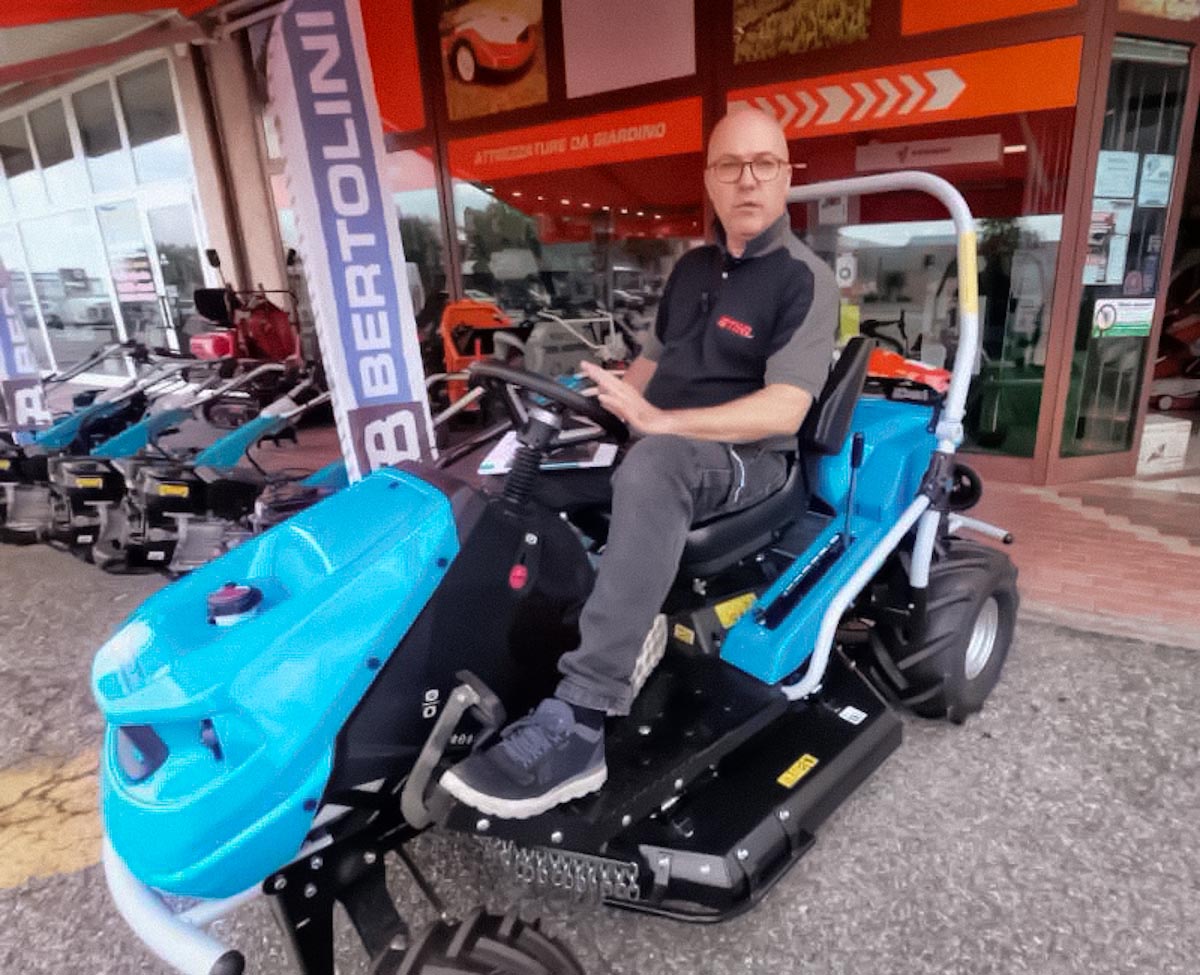 Rivoluzione Silenziosa a Rovigo: I Soffiatori a Batteria Stihl per un Giardinaggio Senza Disturbi